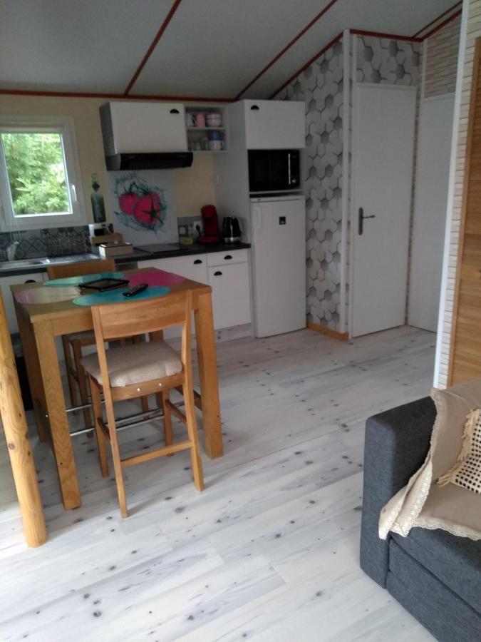 Le Haut Village Chambre D'Hotes Mobi-Loft Cosy Sauna ,Douche ,Chromotherapie Arrest Екстериор снимка
